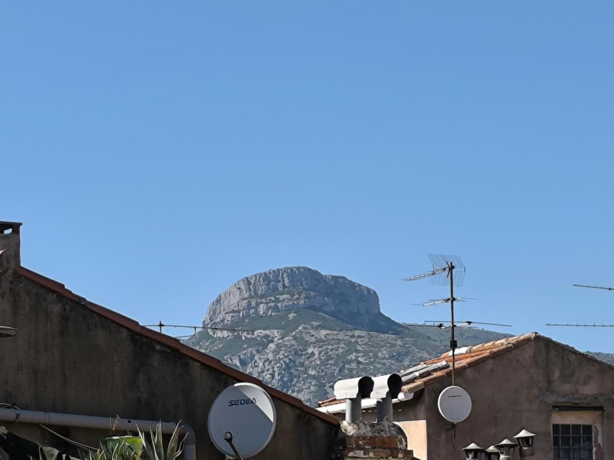 Chez Nico Et Mag Entre Mer Et Collines Aubagne Luaran gambar